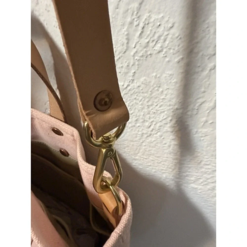 North End Bag Co The MARTIN Tote Bag Peachy Pink Canvas & Leather Trim Crossbody - Picture 7 of 15